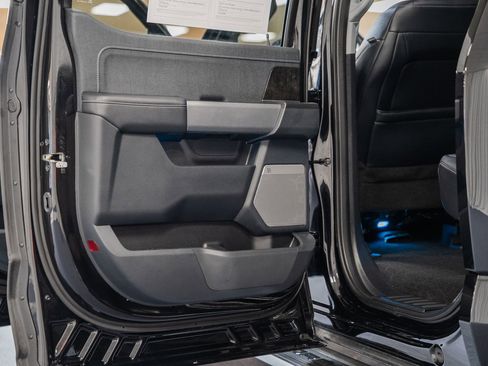 Certified 2022 Ford F150 Lariat w/ Equipment Group 502A High image 42