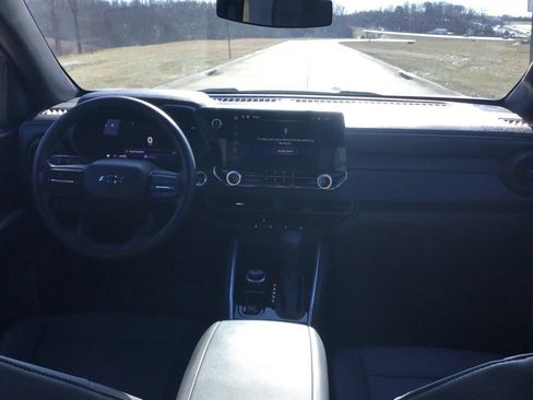 Used 2024 Chevrolet Colorado Trail Boss w/ Advanced Trailering Package image 16