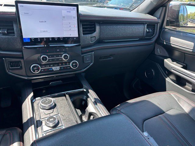 Certified 2022 Ford Expedition Limited AWD/4WD image 22