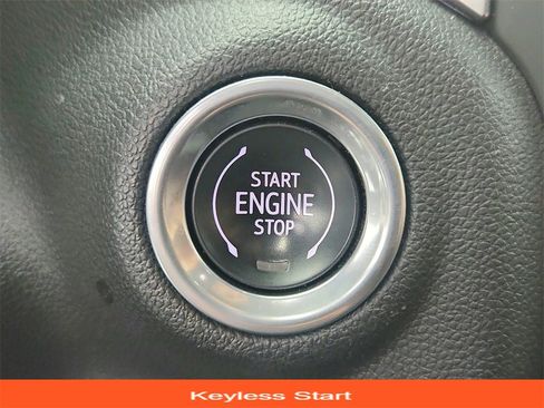 Used 2019 Chevrolet Silverado 1500 RST image 32