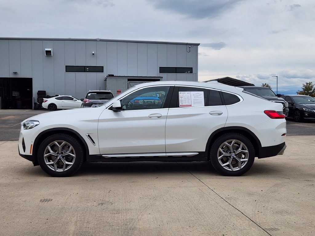 Used 2024 BMW X4 xDrive30i w/ Parking Assistance Package AWD/4WD image 8