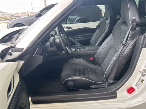 Used 2024 MAZDA MX-5 Miata RF Club image 4