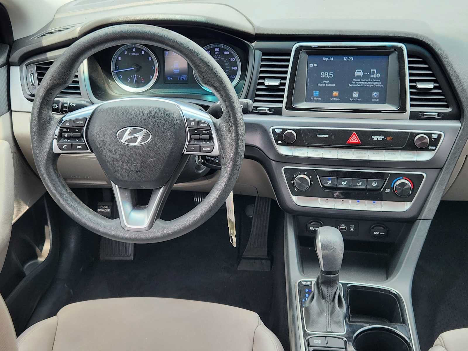 Used 2018 Hyundai Sonata SE FWD image 25