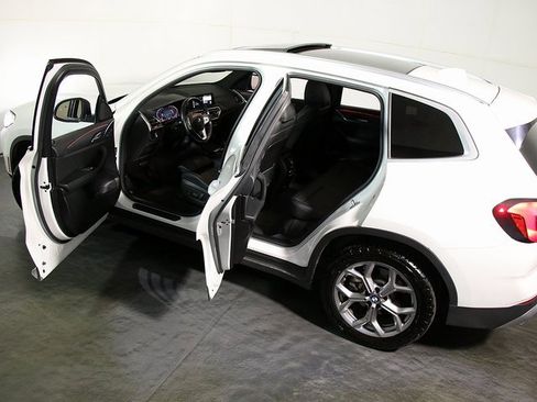 Used 2024 BMW X3 xDrive30i image 5