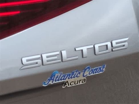 Used 2023 Kia Seltos S image 13