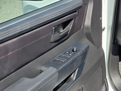 Used 2026 Toyota Tundra SR AWD/4WD image 36