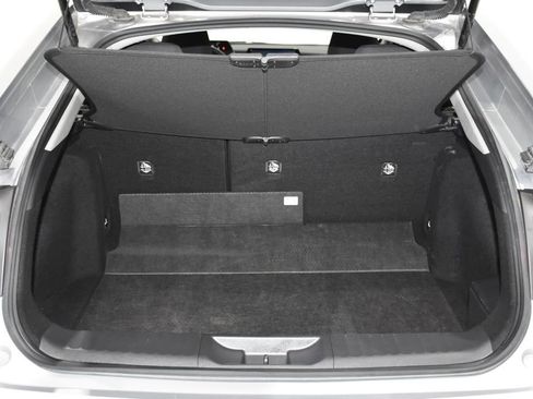 Used 2024 Toyota Prius LE image 28