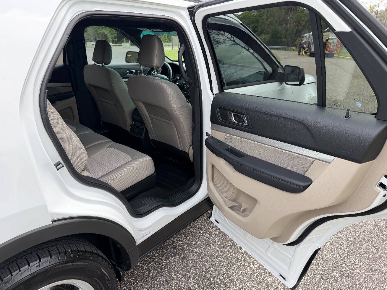 Used 2019 Ford Explorer FWD image 20