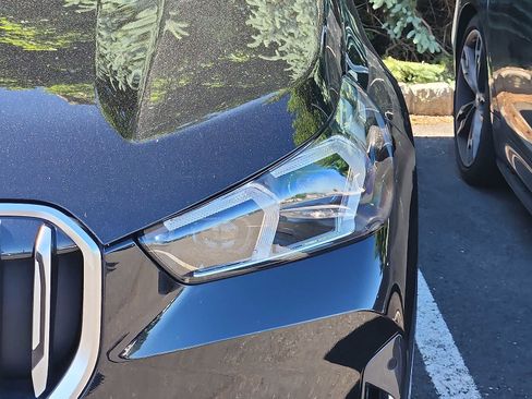 Certified 2023 BMW X1 xDrive28i w/ Premium Package AWD/4WD image 3
