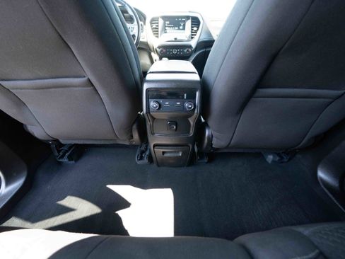 Used 2017 GMC Acadia SLE w/ LPO, Floor Liner Package FWD image 22