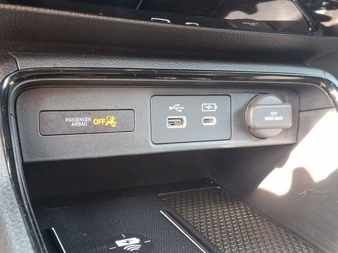 Used 2024 Honda CR-V Sport Touring image 41