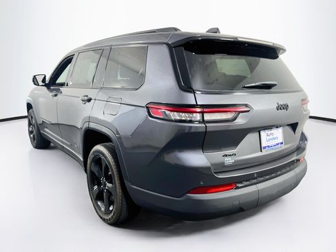 Used 2023 Jeep Grand Cherokee L Laredo AWD/4WD image 7