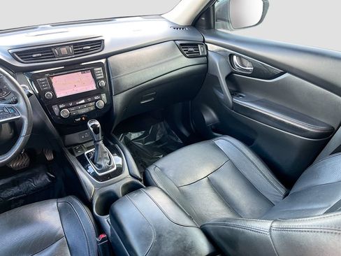 Used 2019 Nissan Rogue SL FWD image 24