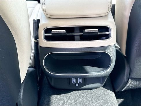 Used 2024 Genesis GV70 2.5T w/ Select Package image 25