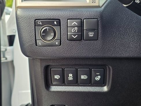 Used 2021 Lexus GX 460 Premium w/ Premium Package AWD/4WD image 52