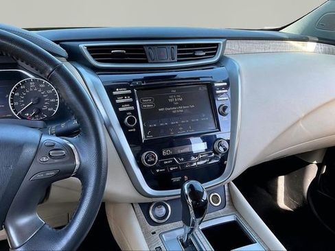 Used 2023 Nissan Murano SL w/ SL Moonroof Package FWD image 9