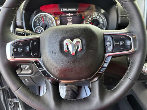 Used 2025 RAM 1500 Laramie w/ Sport Appearance Package AWD/4WD image 17