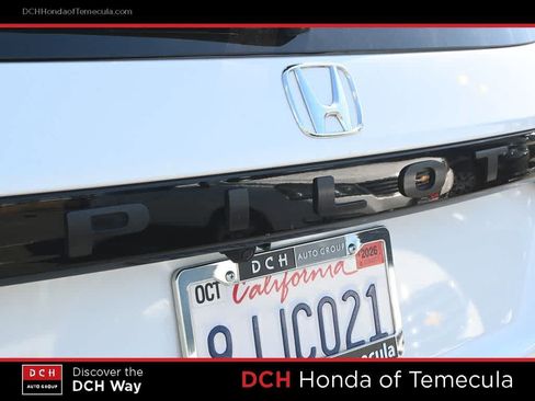 Certified 2024 Honda Pilot Touring image 7