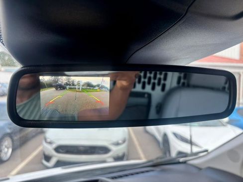 Used 2018 Ford Transit 250 130 Low Roof image 18