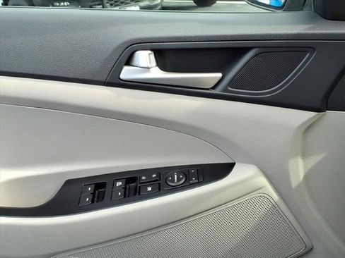 Used 2019 Hyundai Tucson SE image 22