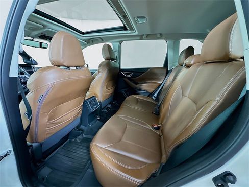 Used 2019 Subaru Forester Touring w/ Popular Package #3 image 4