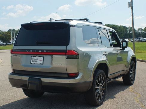 Used 2024 Lexus GX 550 AWD/4WD image 22