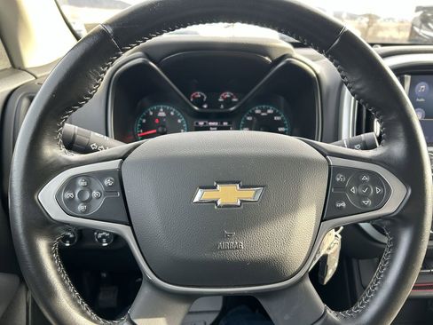 Used 2022 Chevrolet Colorado LT w/ Safety Package image 26
