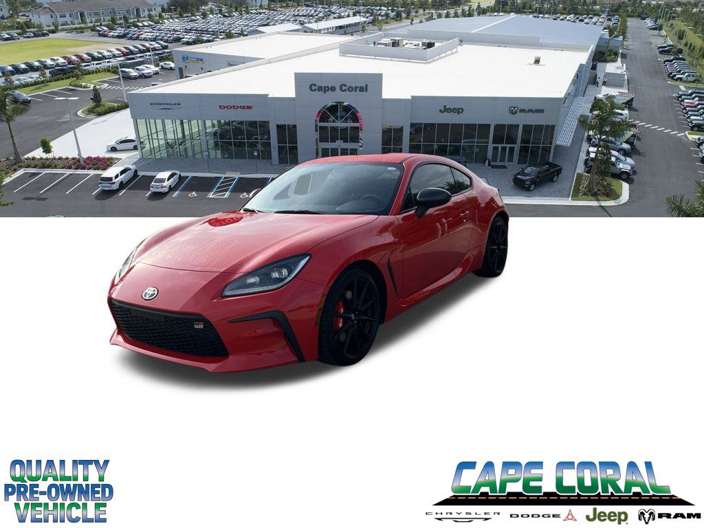 Used 2026 Toyota GR86 w/ Performance Package RWD 360° Tour