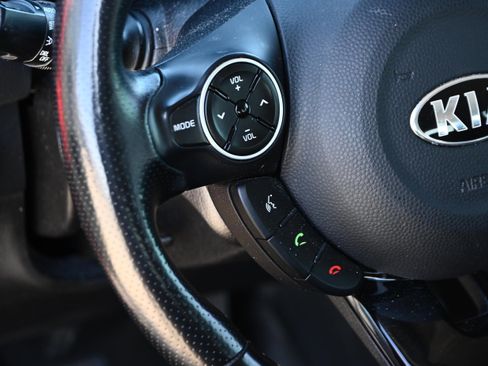 Used 2018 Kia Soul ! w/ Tech Package image 30