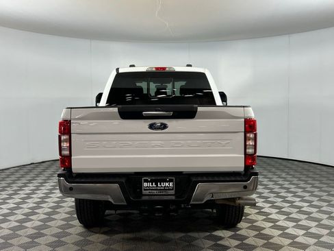 Used 2022 Ford F250 Lariat w/ FX4 Off-Road Package image 8