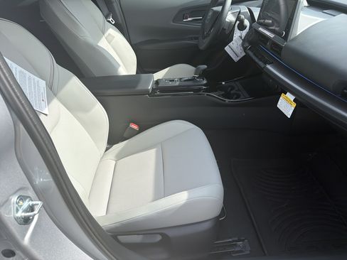 New 2026 Toyota Prius XLE FWD image 13