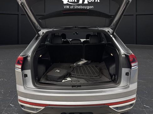 Used 2023 Volkswagen Atlas Cross Sport SEL image 15