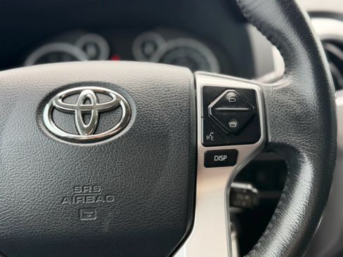 Used 2015 Toyota Tundra Platinum AWD/4WD image 35