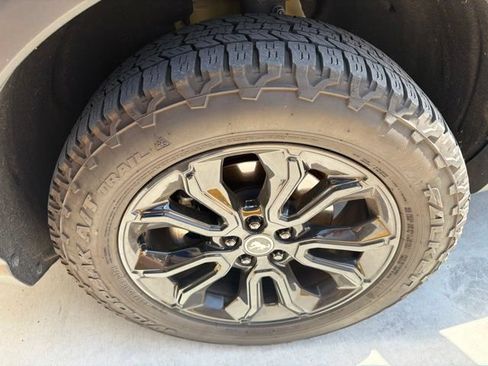 Certified 2023 Ford Bronco Sport Badlands w/ Premium Package AWD/4WD image 2