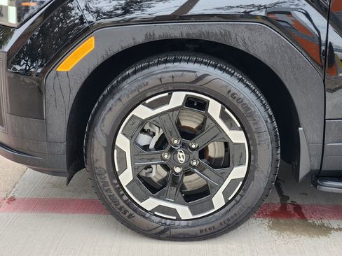 Certified 2025 Hyundai Santa Fe SEL image 9