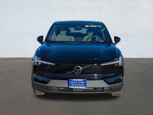 New 2026 Volvo EX30 Ultra image 4