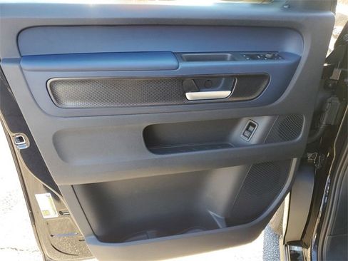 New 2025 Volkswagen ID. Buzz Pro S image 23