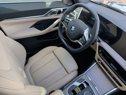 New 2026 BMW 430i w/ Parking Assistance Package RWD image 34