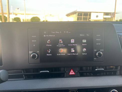 Used 2025 Kia Sportage LX FWD image 20