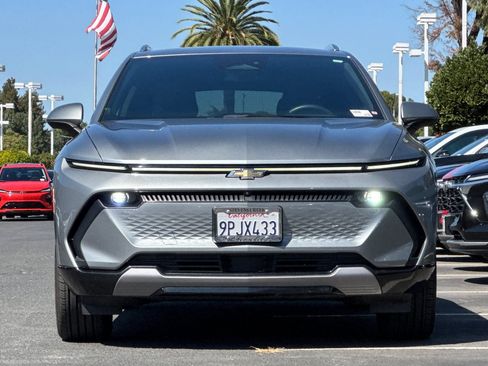Used 2024 Chevrolet Equinox EV LT w/ LPO, Active Package AWD/4WD image 10