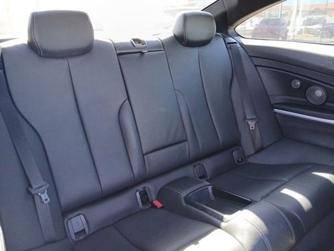 Used 2019 BMW 440i Coupe w/ M Sport Package image 11