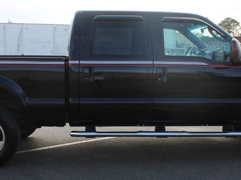 Used 2004 Ford F250 XL image 10