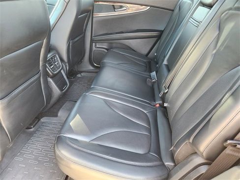 Used 2019 Lincoln Nautilus Select w/ Cargo Utility Package image 29