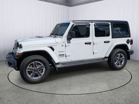 Used 2021 Jeep Wrangler Unlimited Sahara image 6
