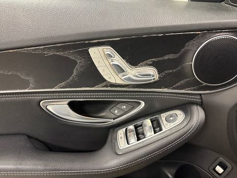 Used 2016 Mercedes-Benz C 300 Sedan image 20