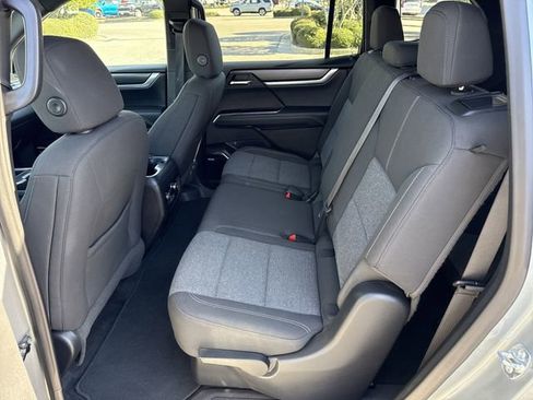 Certified 2025 GMC Acadia Elevation image 10