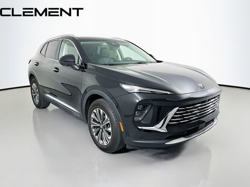 Used 2025 Buick Envision Preferred AWD/4WD image 5