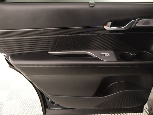 Used 2024 Hyundai Palisade Calligraphy image 19