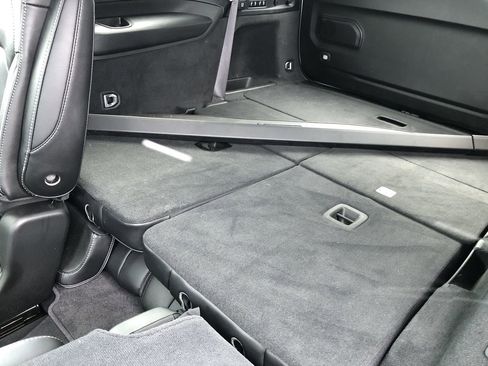 Used 2023 Jeep Grand Cherokee L Overland w/ Advanced Protech Group III image 20