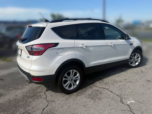 Used 2018 Ford Escape SEL w/ Ford Safe & Smart Package AWD/4WD image 11
